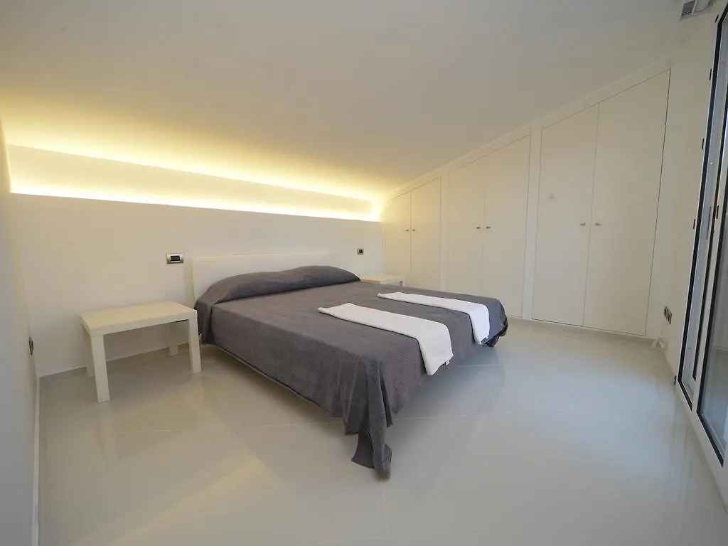 Bianco D'Amare Villa Cefalu